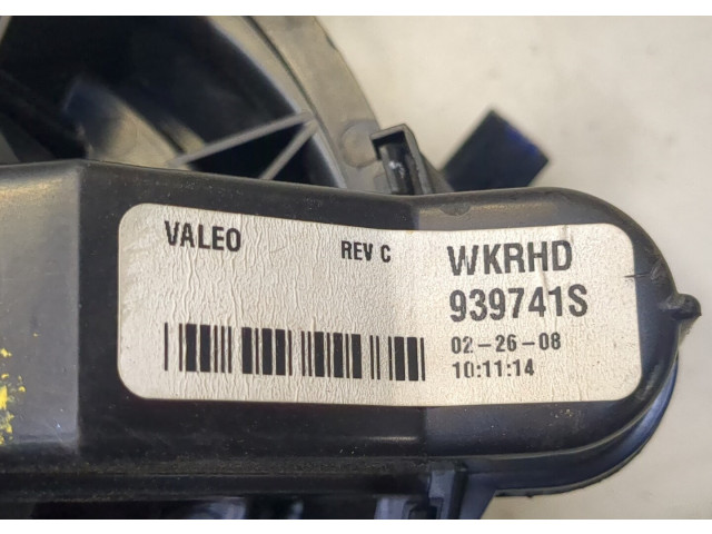 Моторчик печки  Jeep Commander 2006-2010 68020218AA     68020218AA   