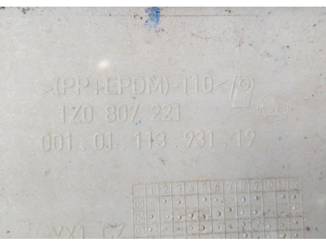 Бампер Skoda Octavia (A5) 2004-2013 передний