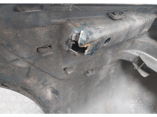 Бампер  Citroen Xantia 1998-2000 задний   