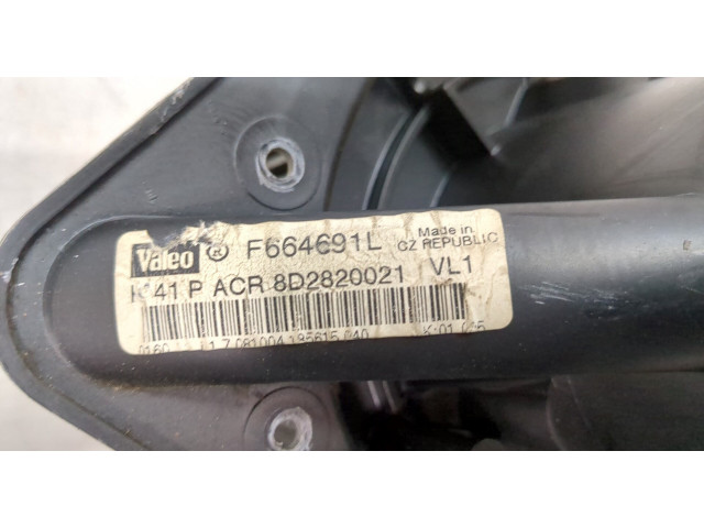 Моторчик печки Volkswagen Passat 5 2000-2005