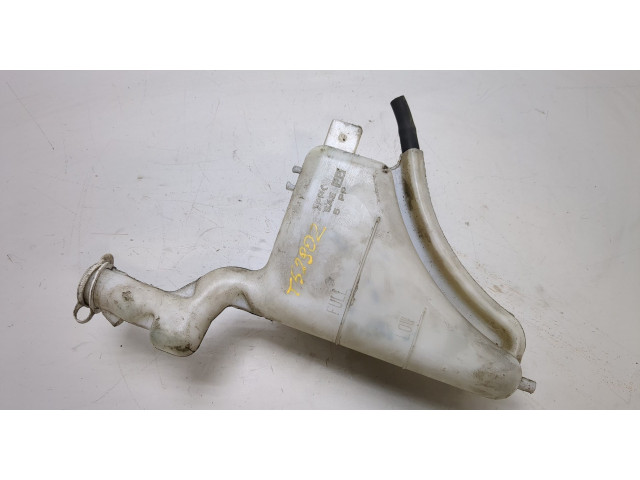 Бачок расширительный Mitsubishi Outlander 2012-2021 1375A261