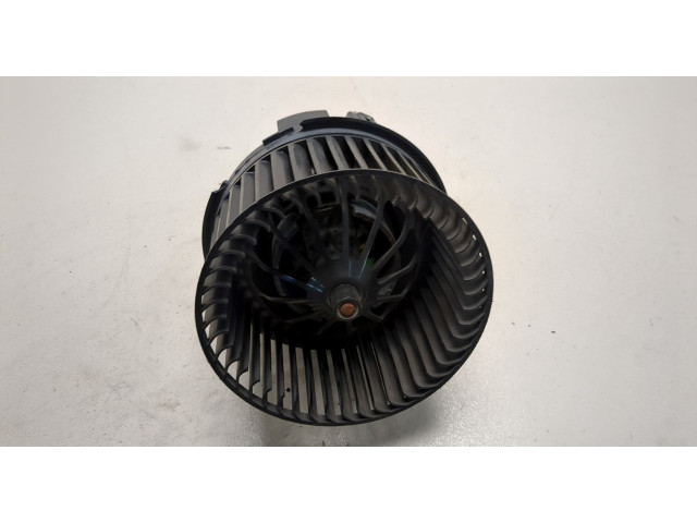 Моторчик печки  Ford Focus 2 2005-2008 3M5H18456FC    3M5H18456FC   