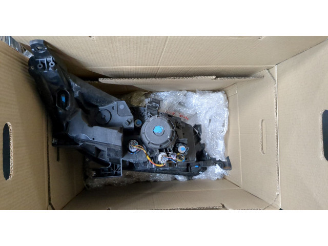 Фара передняя  Mitsubishi Eclipse Cross 2017- левая 