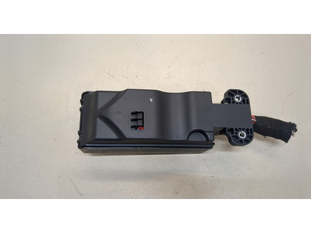 Блок предохранителей Jaguar XE 2015-