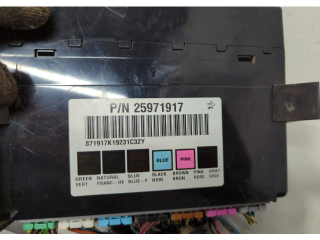 Блок комфорта Chevrolet Tahoe 2006-2014