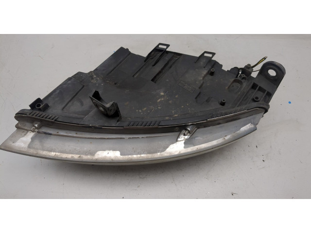 Фара передняя Audi A6 (C6) 2005-2011 правая