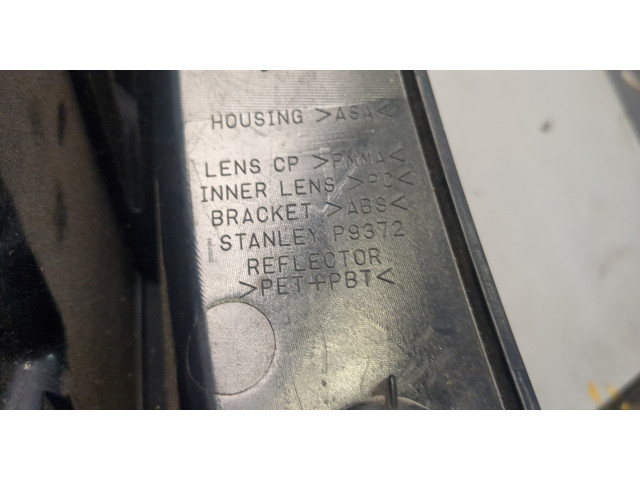 Задний фонарь