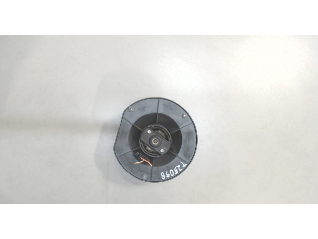 Моторчик печки  Peugeot Partner 2002-2008 7M0819021     7M0819021   