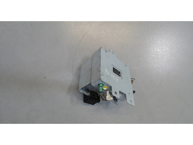 Блок комфорта SsangYong Rexton 2007-2012 8712008B20