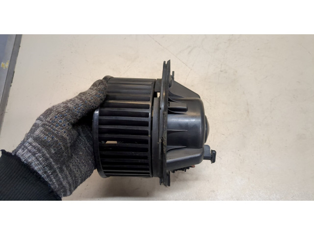 Моторчик печки  Skoda Octavia (A5) 2008-2013        