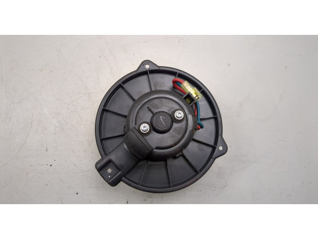 Моторчик печки Mitsubishi Carisma