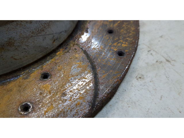 Диск тормозной Volkswagen Golf 5 2003-2009 передний 5Q0615301F