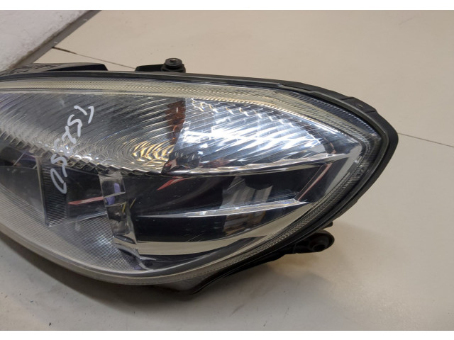 Фара передняя Skoda Fabia 2007-2014 левая