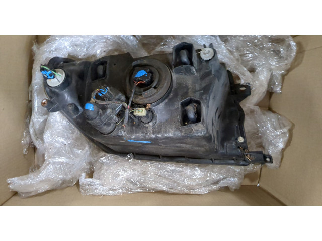 Фара передняя Mitsubishi Pajero Pinin левая