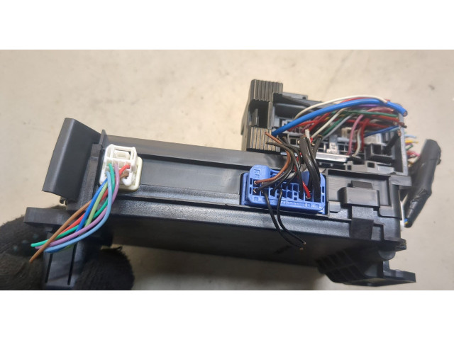 Блок комфорта Mazda CX-5 2017-2021 TK52675Y0C