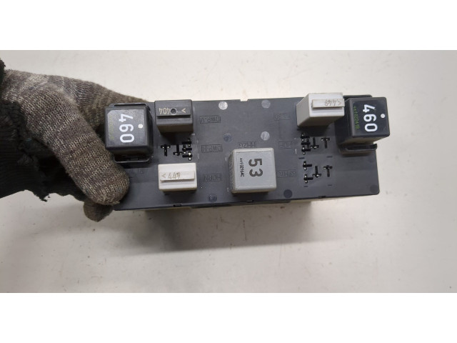 Блок комфорта Volkswagen Caddy 2004-2015