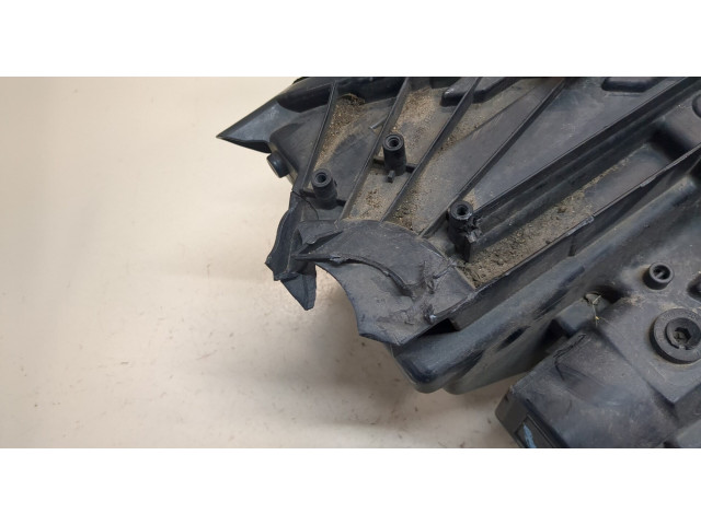 Фара передняя  Mercedes E W213 левая 