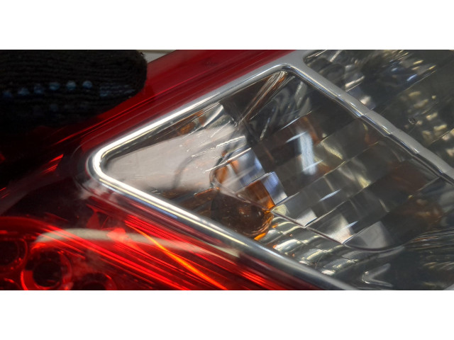 Задний фонарь          