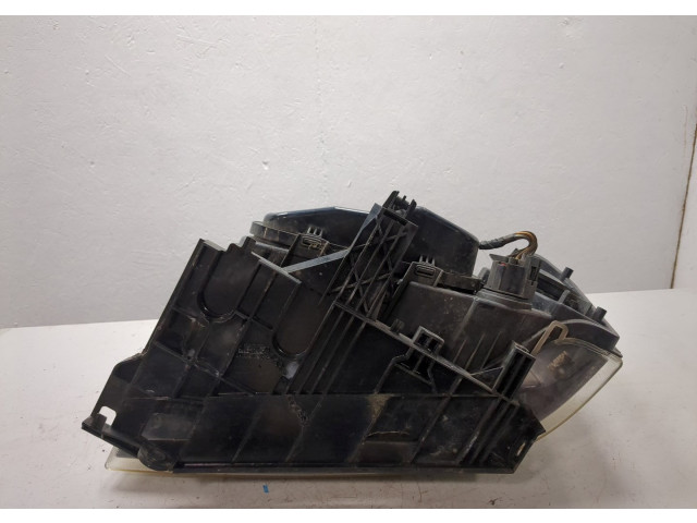 Фара передняя  Land Rover Freelander 2 2006-2014 правая 