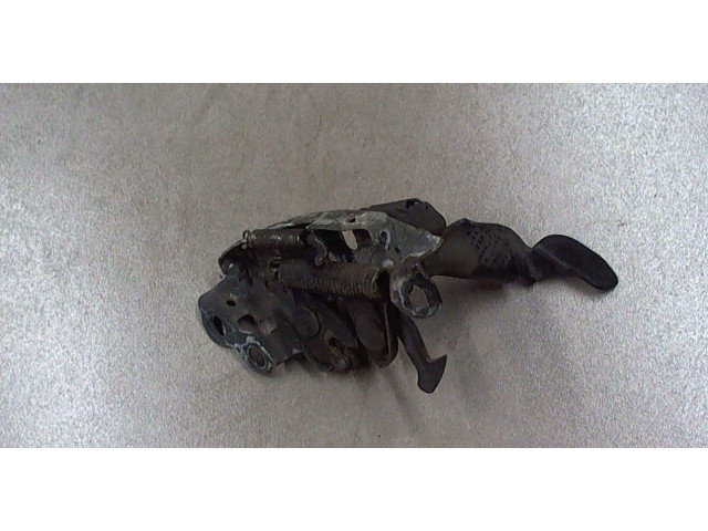 Замок капота Nissan Altima 4 2007-2012