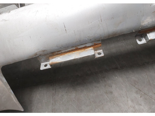 Бампер Mitsubishi Pajero / Montero 2000-2006 передний MN133637HD