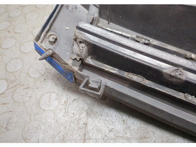 Решетка радиатора  Fiat Panda 2003-2012          