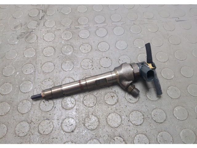 Форсунка топливная  Skoda Octavia (A7) 2013-2023    04L130277AE, 0445110471     