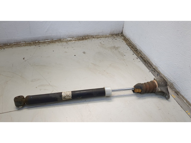 Стойка амортизатора  Mazda CX-3 2014-2025      