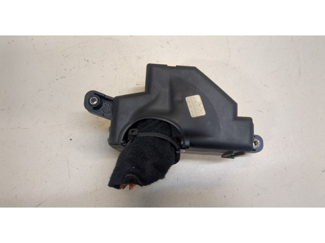 Блок предохранителей Volkswagen Golf 6 2009-2012