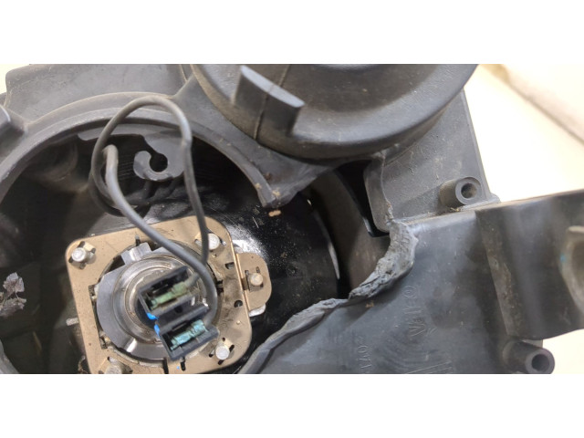 Фара передняя  Volkswagen Passat 7 2010-2015 Европа левая 