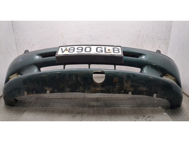 Бампер Chrysler Voyager 1996-2000 передний