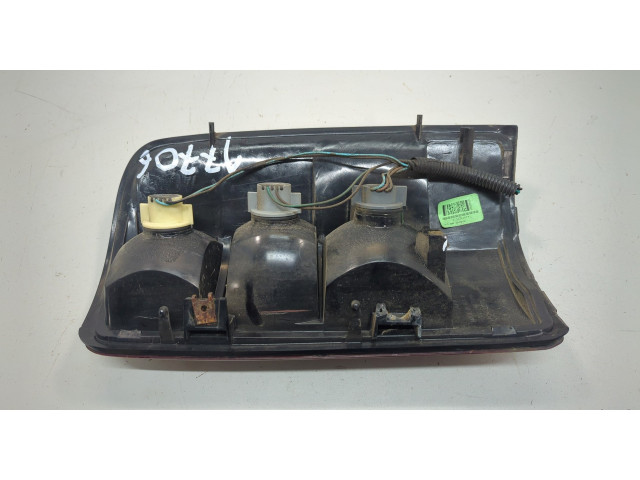 Задний фонарь 15832091