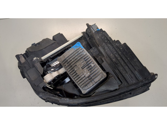 Фара передняя  Mercedes E W213 левая 