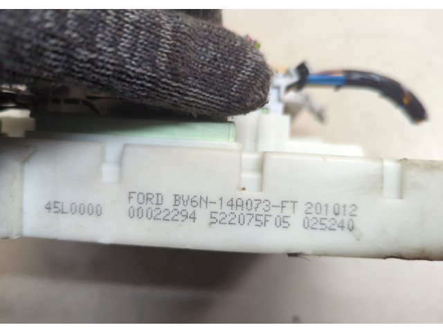 Блок предохранителей  Ford Focus 3 2011-2015         