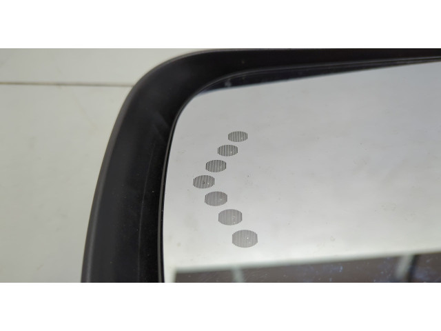 Зеркало боковое Infiniti QX56 2004-2010 левое 96302ZC400