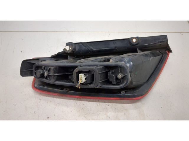 Задний фонарь