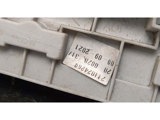 Задний фонарь 2K2945096AB