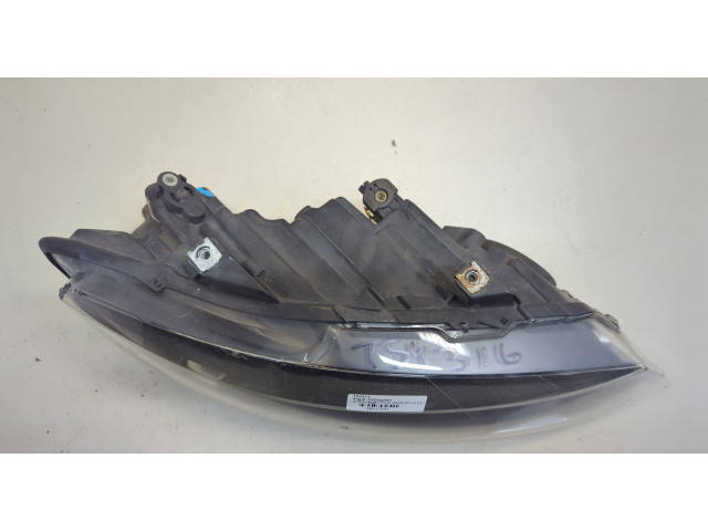 Фара передняя Volkswagen Polo 2009-2014 правая