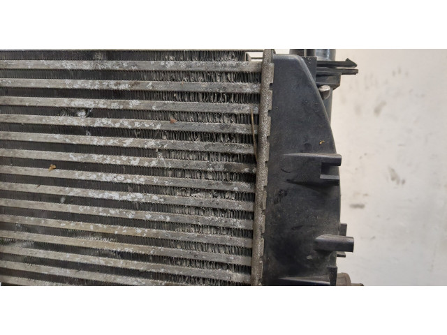 Интеркулер Dacia Sandero 2012- 0.9