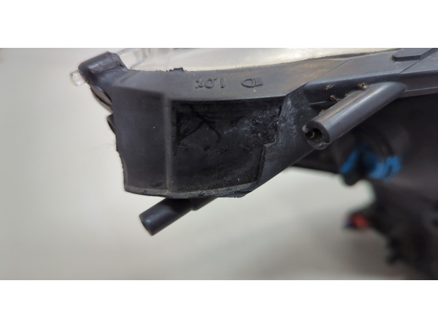 Фара передняя Opel Meriva 2010-2018 левая