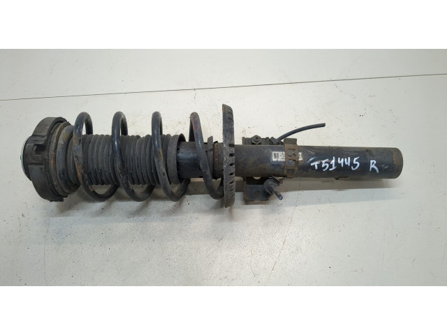 Стойка амортизатора  Skoda Fabia 2007-2010 6Q0413031BJ, 6Q0411105AE     
