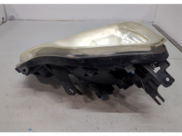 Фара передняя Nissan X-Trail (T31) 2007-2015 правая