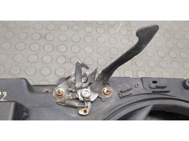 Вентилятор радиатора  Citroen C4 2004-2010           