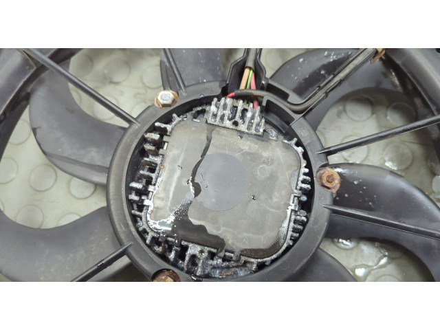 Вентилятор радиатора  Volkswagen Passat 6 2005-2010           