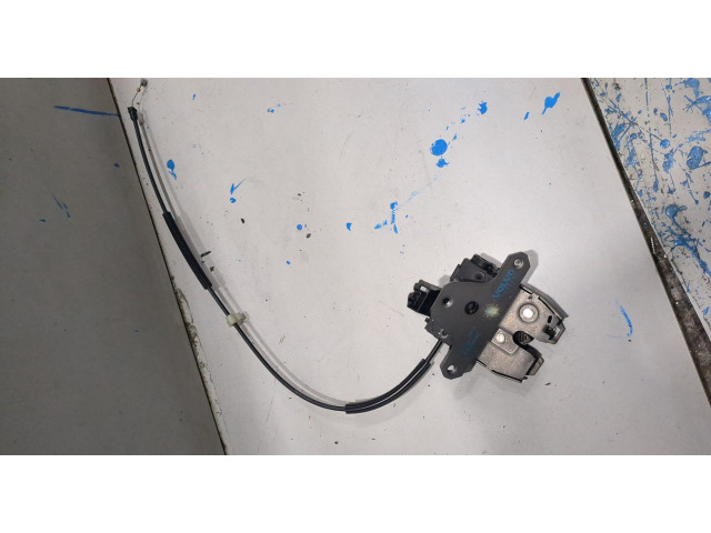 Замок багажника  Volvo S60 2010-2018       