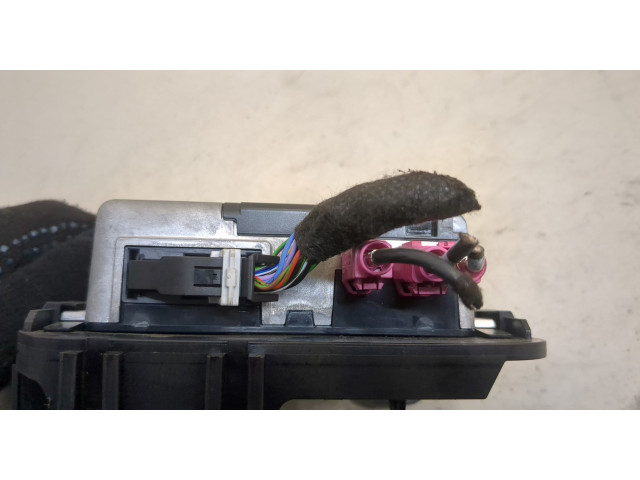 Блок комфорта  Volkswagen Tiguan 2020-      5WA035284E  