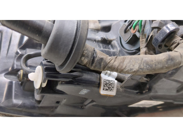 Задний фонарь