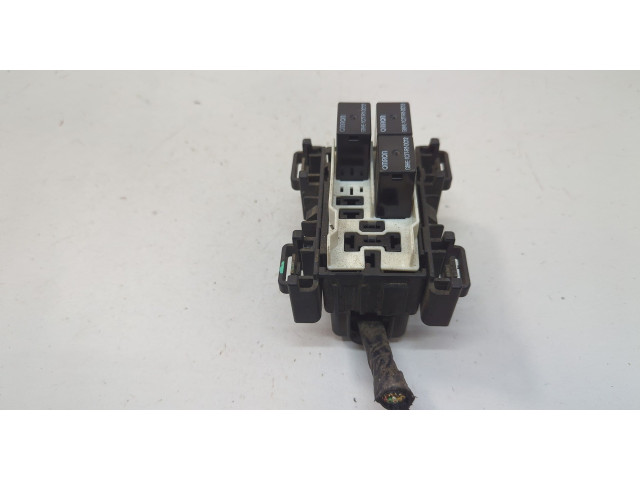 Блок предохранителей  Jeep Grand Cherokee 2010-2013      68088352AD   