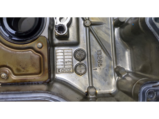 Клапанная крышка двигателя ДВС  Nissan Almera Tino 1.8     