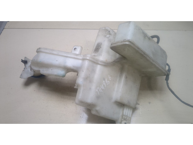 Бачок омывателя  Volkswagen Passat 7 2010-2015 Европа    